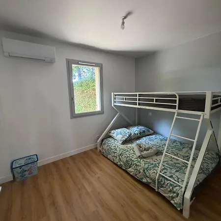 Maison Renovee Climatisee Piscine Commune 15 Minutes En Voiture A 10 Minutes A Pied Дом отдыха